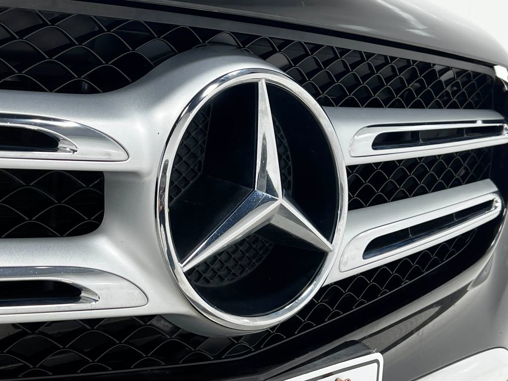 Used 2018 Mercedes-Benz GLC 300 image 38