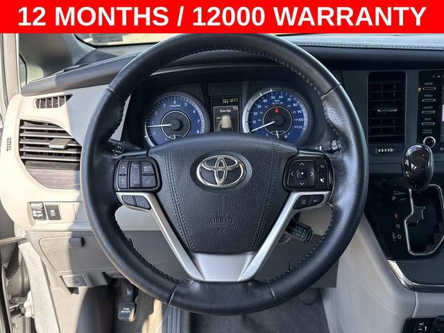 Used 2019 Toyota Sienna XLE FWD image 16