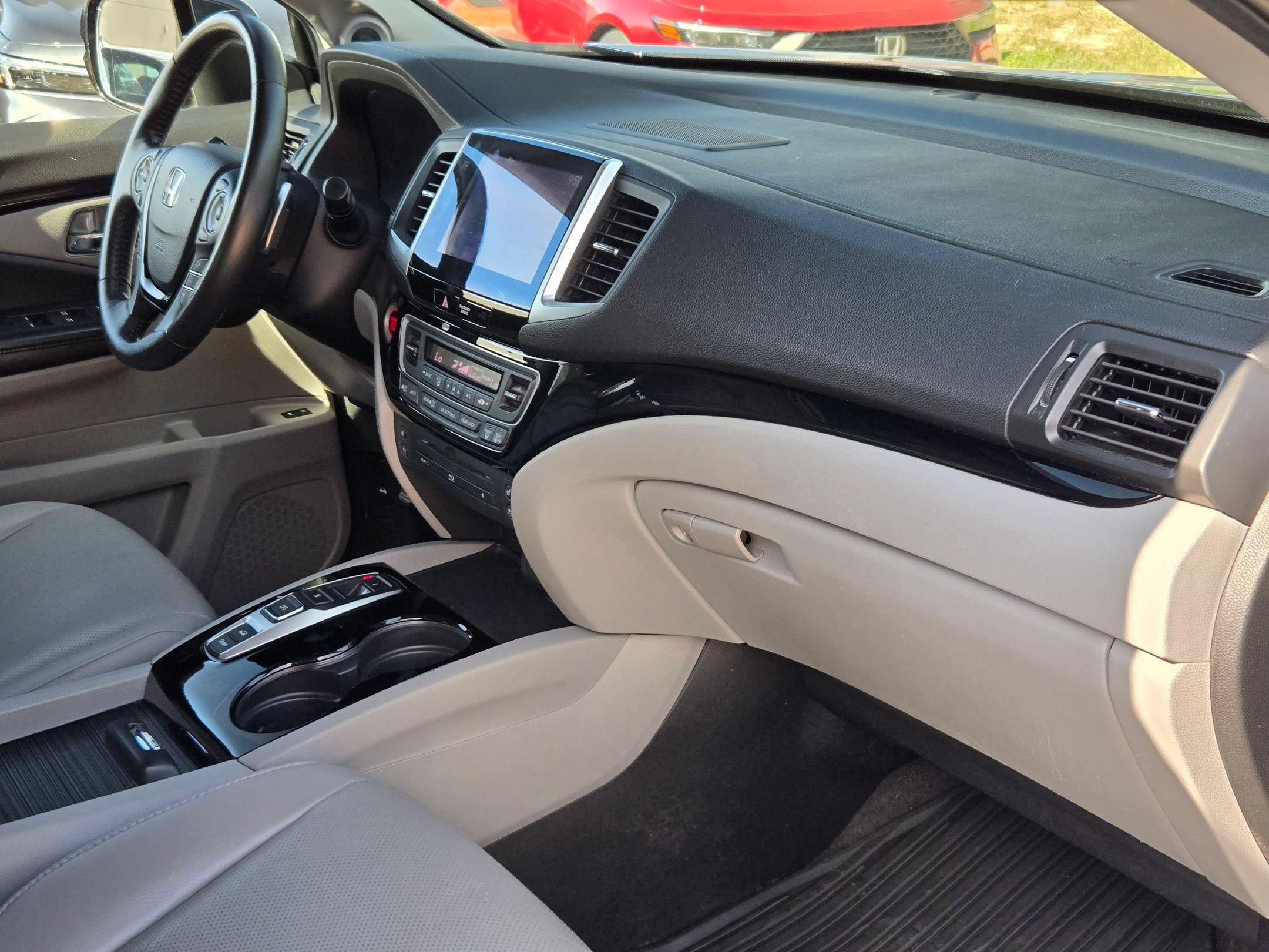 Used 2016 Honda Pilot Elite image 29