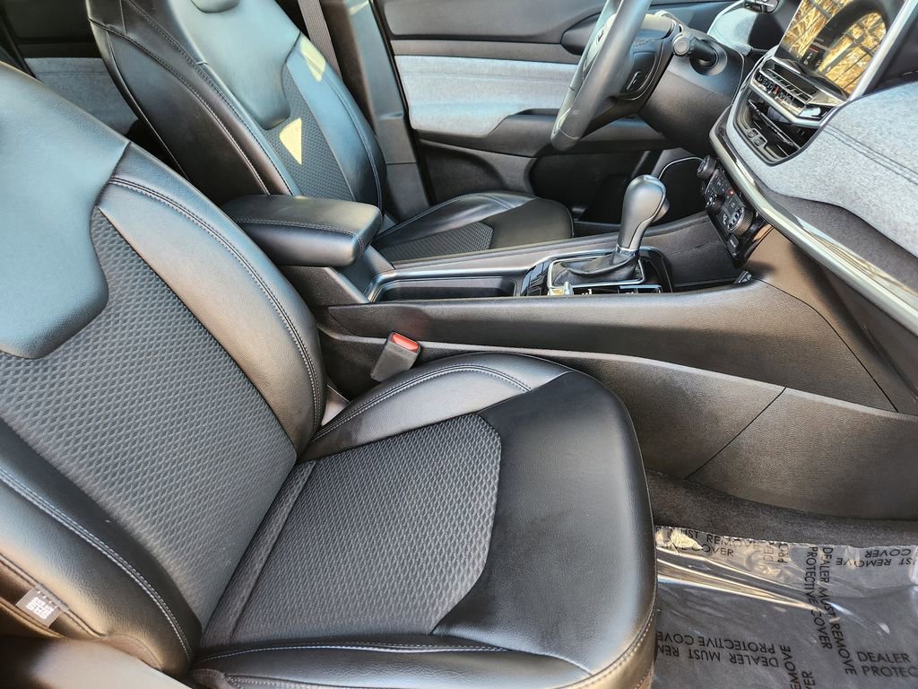 Used 2023 Jeep Compass Latitude w/ Convenience Group image 17