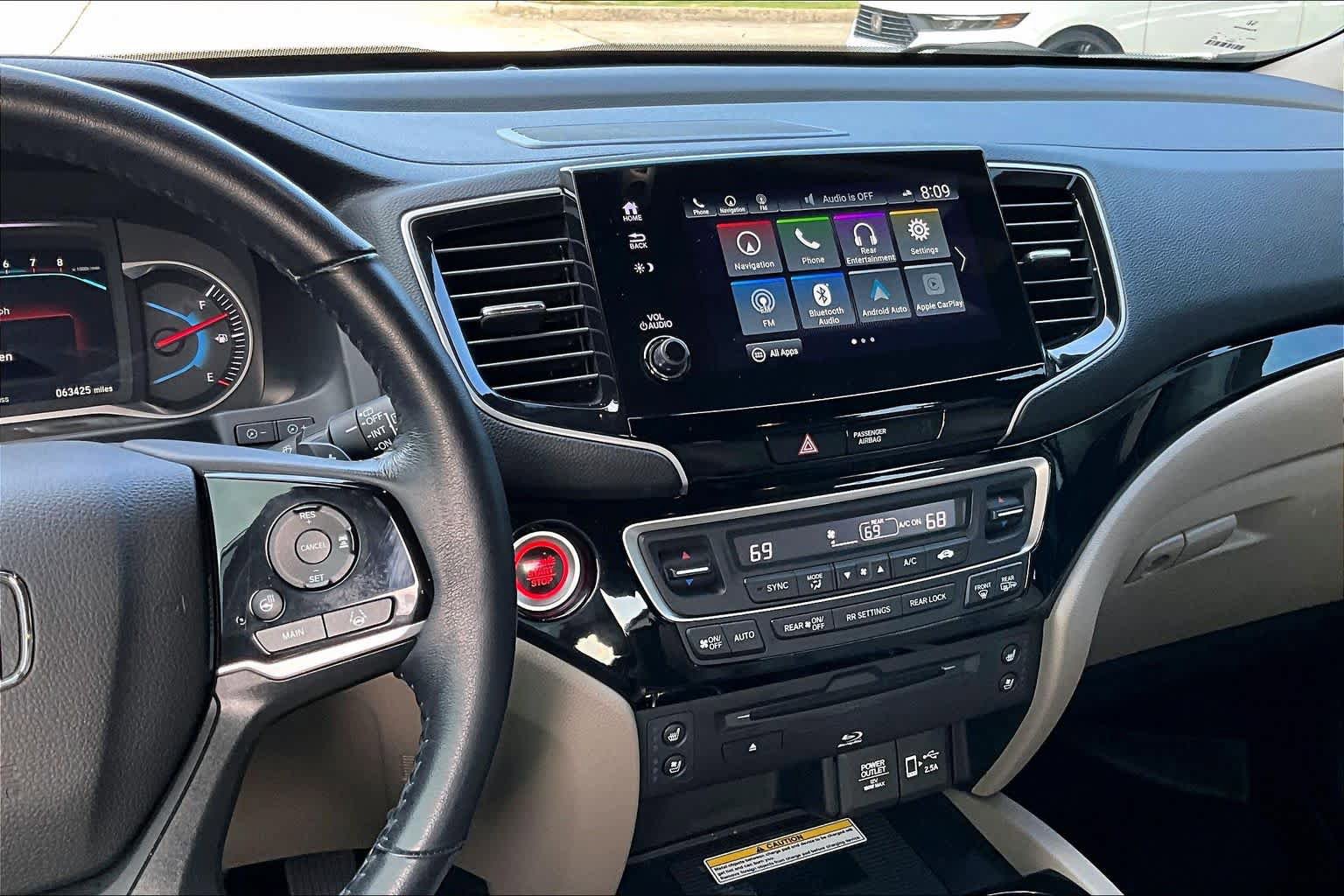 Used 2021 Honda Pilot Elite image 7