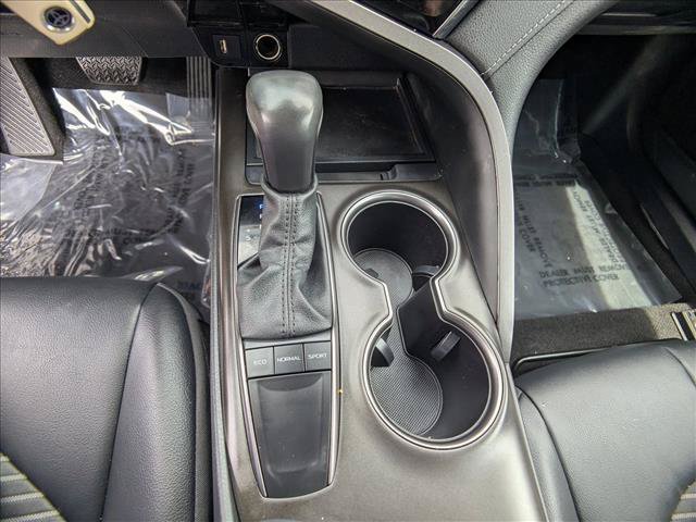 Used 2024 Toyota Camry SE FWD image 12