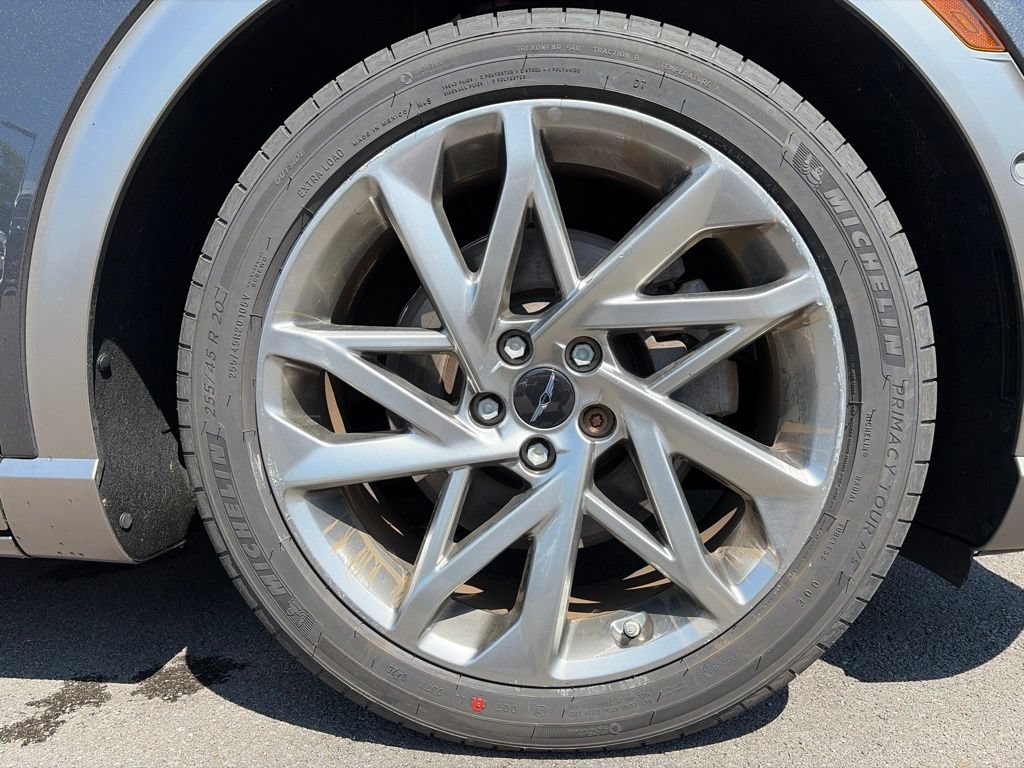 Used 2023 Genesis GV60 Advanced AWD/4WD image 24
