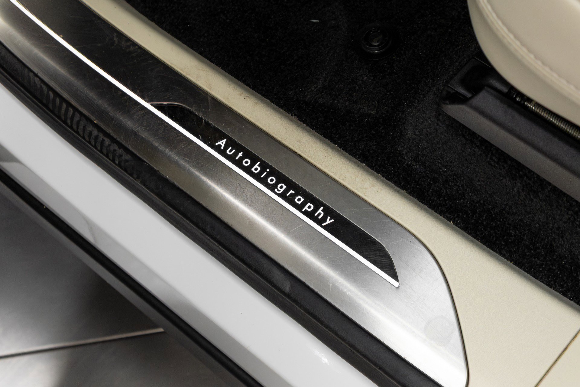 Used 2023 Land Rover Range Rover Long Wheelbase Autobiography image 57