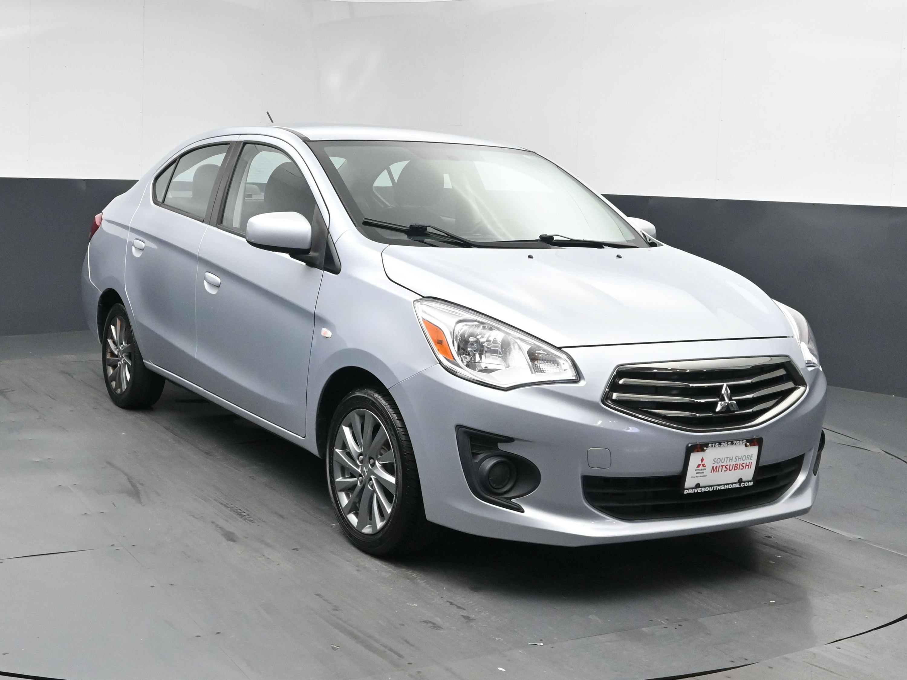 Used 2018 Mitsubishi Mirage G4 ES FWD image 2
