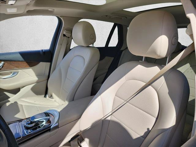 Used 2017 Mercedes-Benz GLC 300 image 10