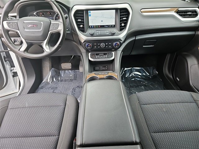 Certified 2022 GMC Acadia SLE w/ Driver Convenience Package image 9