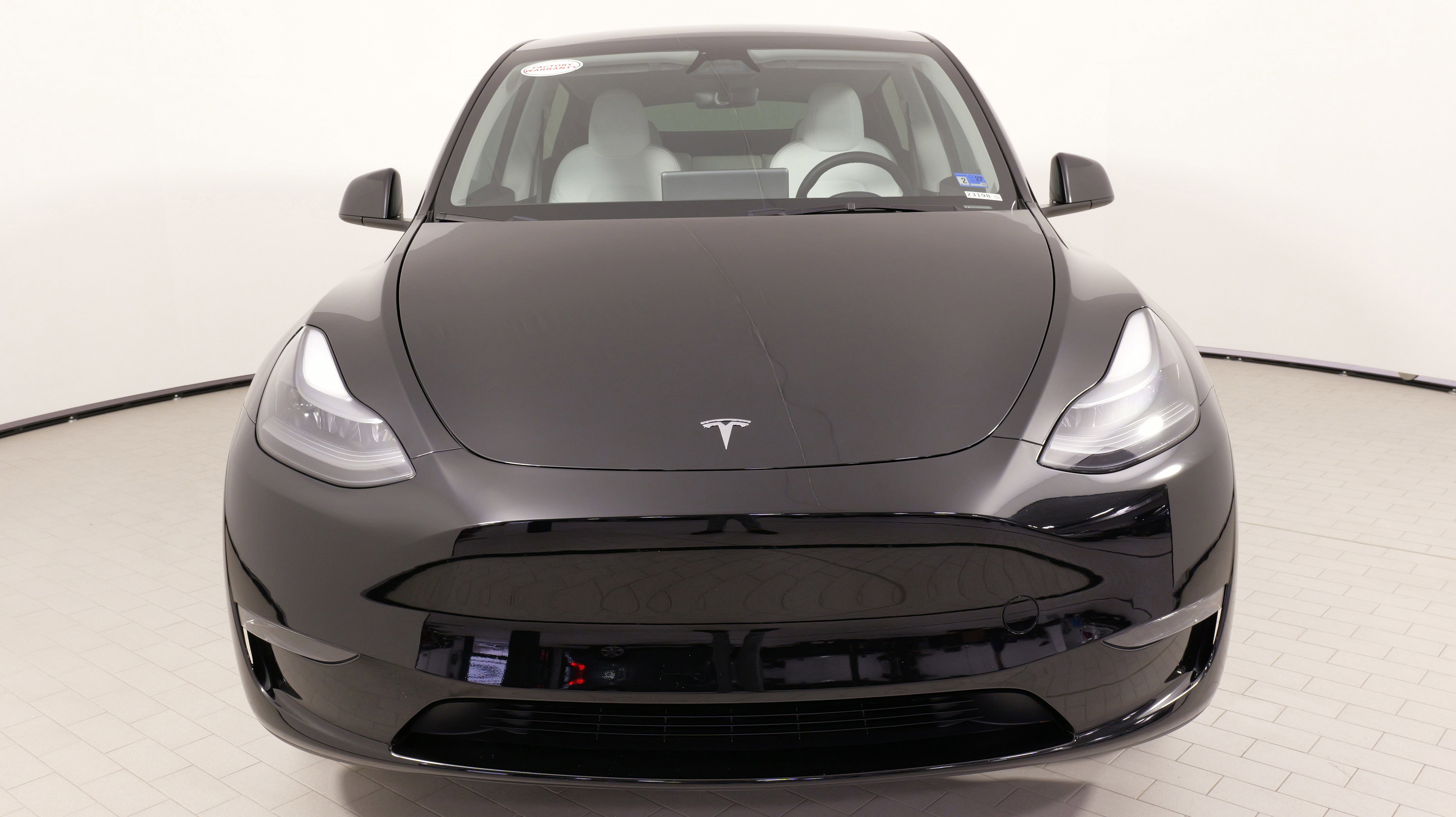 Used 2024 Tesla Model Y Long Range image 4