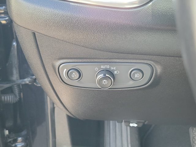 Used 2020 Chevrolet Equinox LT FWD image 20