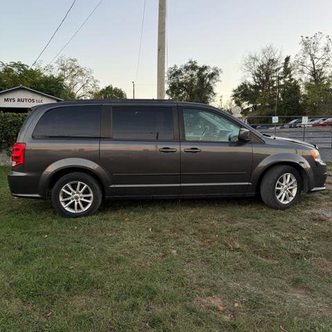 Used 2016 Dodge Grand Caravan SXT w/ Rear Park Assist Package image 7