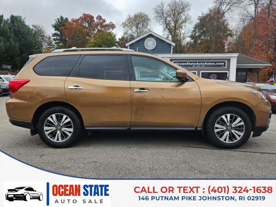 Used 2017 Nissan Pathfinder SL image 6
