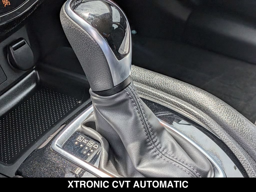 Used 2020 Nissan Rogue S AWD/4WD image 7
