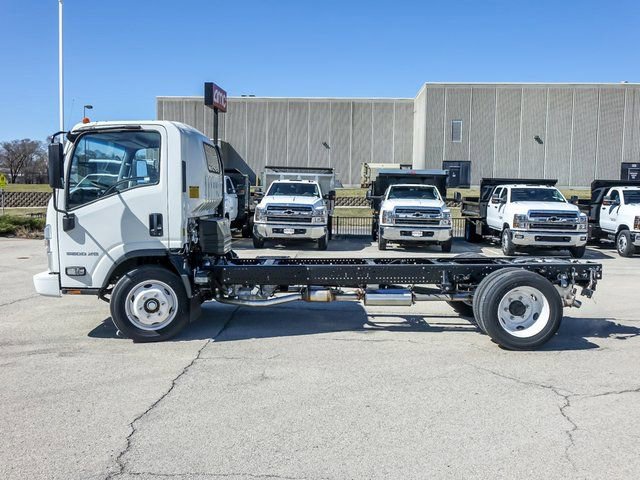 New 2025 Chevrolet Low Cab Forward 5500XG image 6