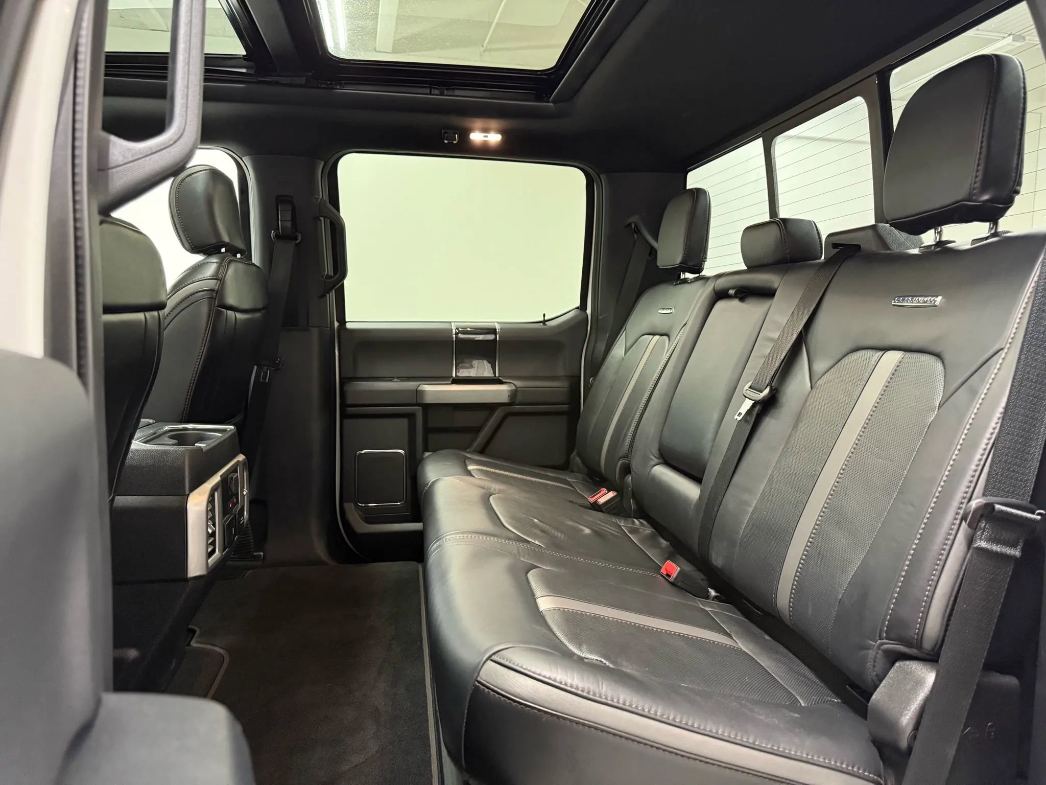 Used 2021 Ford F250 Platinum image 16