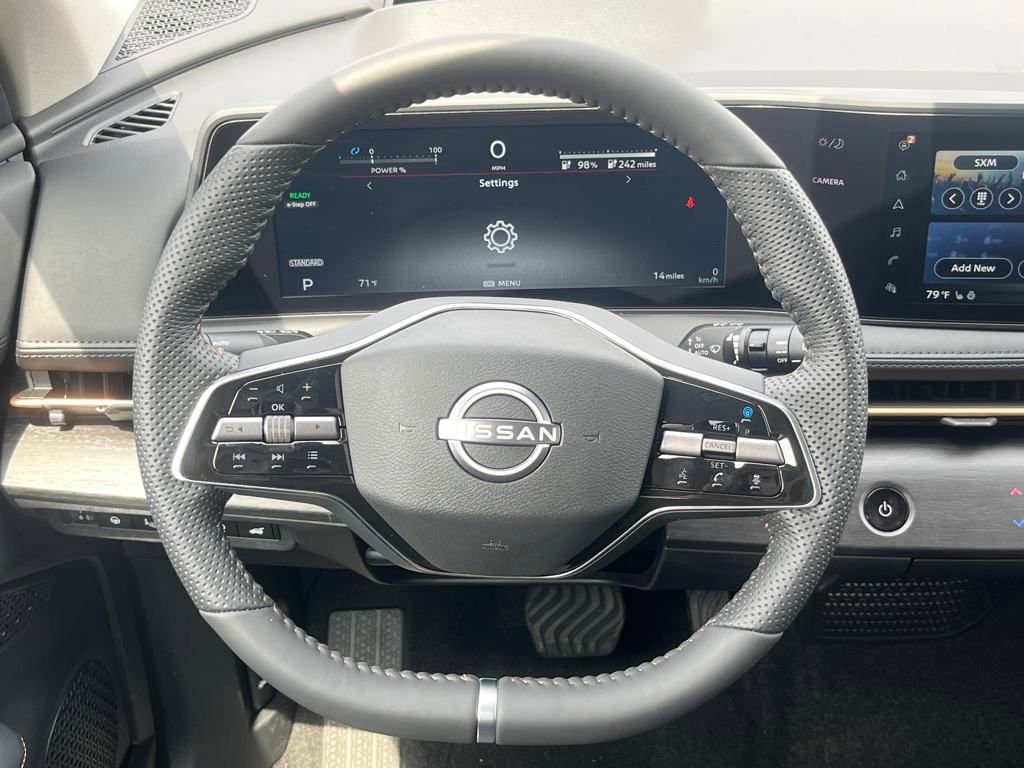 New 2025 Nissan Ariya AWD image 24