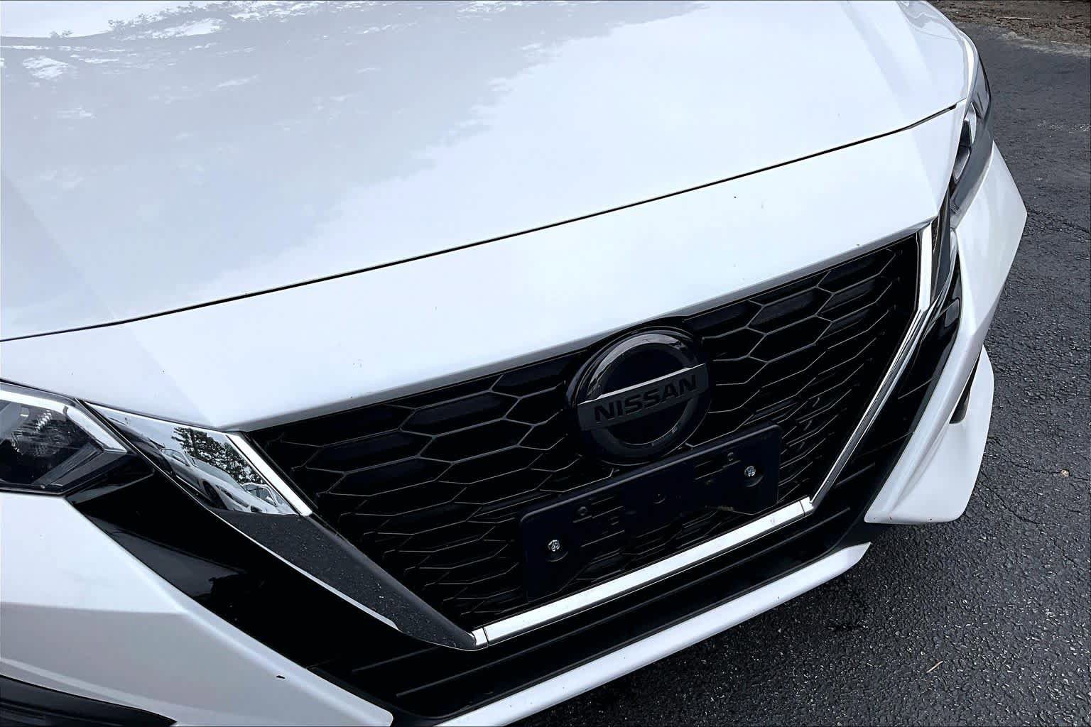 Used 2023 Nissan Sentra SV w/ All-Weather Package FWD image 29