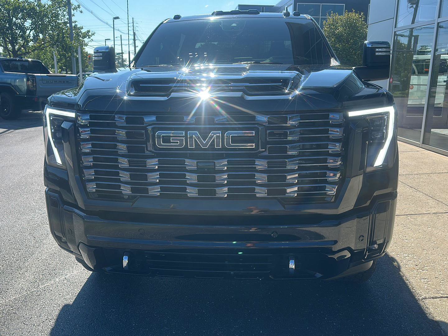 Used 2025 GMC Sierra 3500 Denali Ultimate AWD/4WD image 7