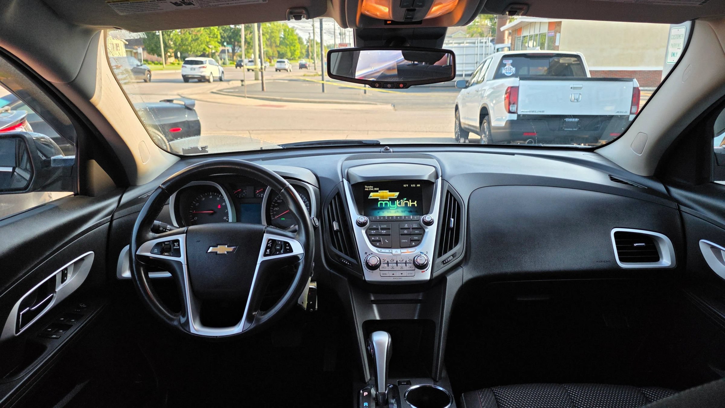 Used 2014 Chevrolet Equinox LT AWD/4WD image 9
