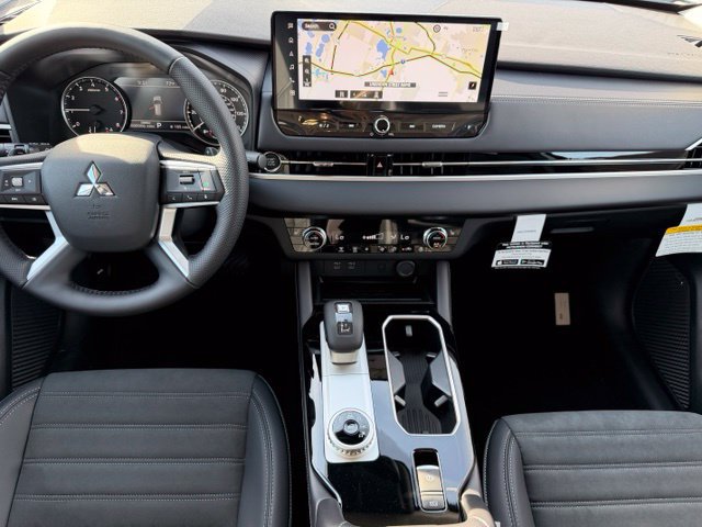 New 2026 Mitsubishi Outlander SE FWD image 19