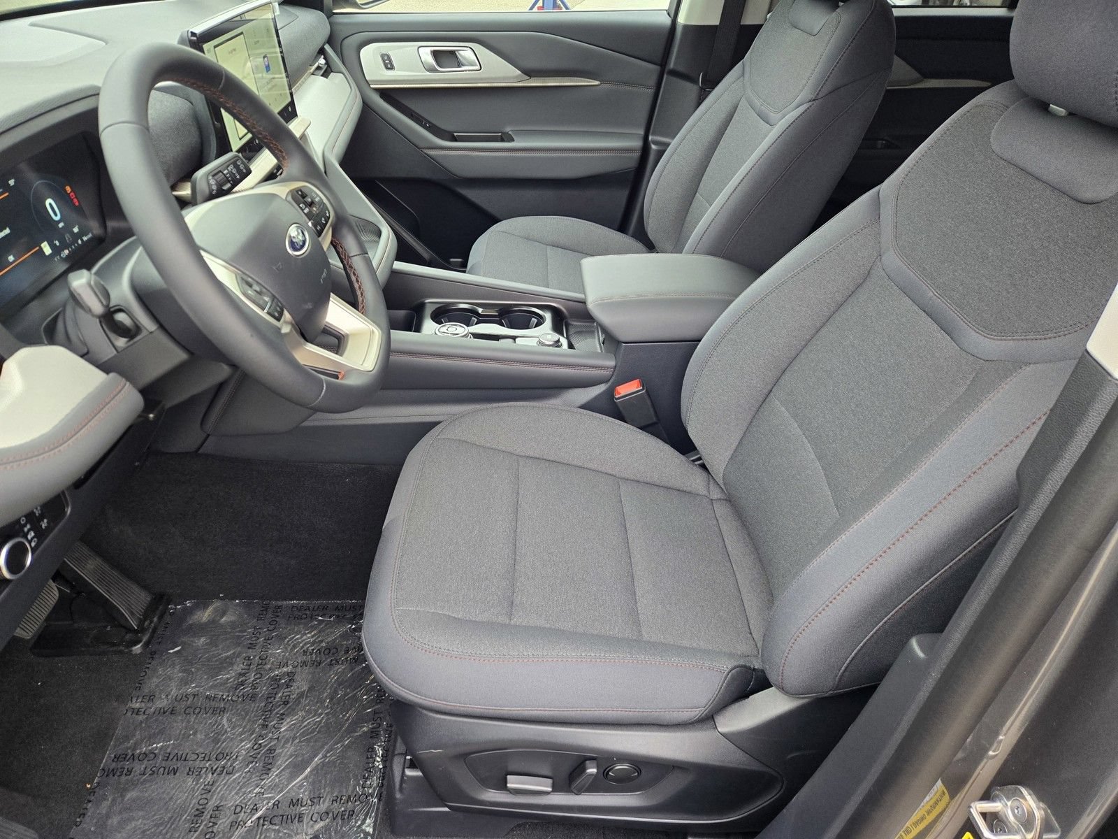 New 2026 Ford Explorer Active RWD image 9