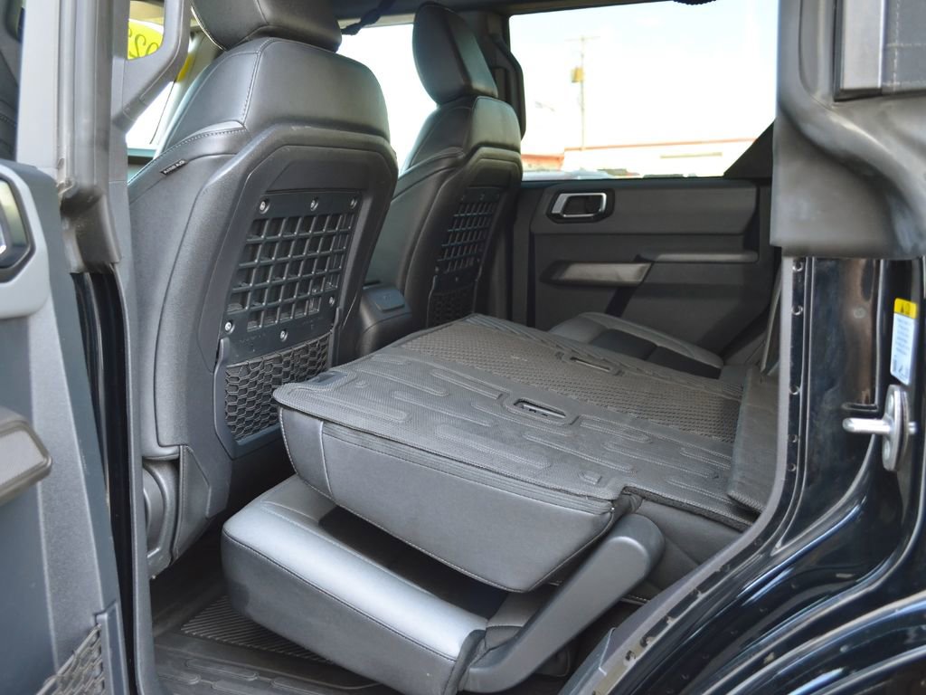 Used 2022 Ford Bronco Black Diamond image 33
