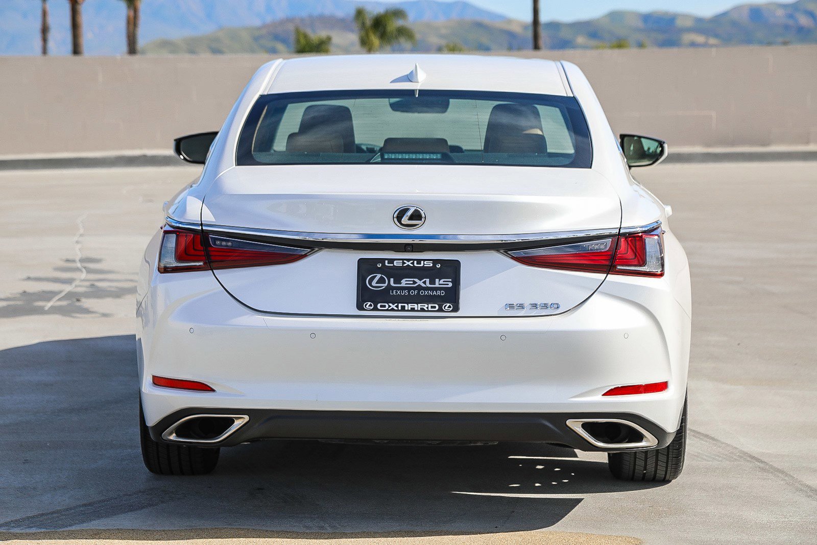 Used 2024 Lexus ES 350 w/ Premium Package image 6