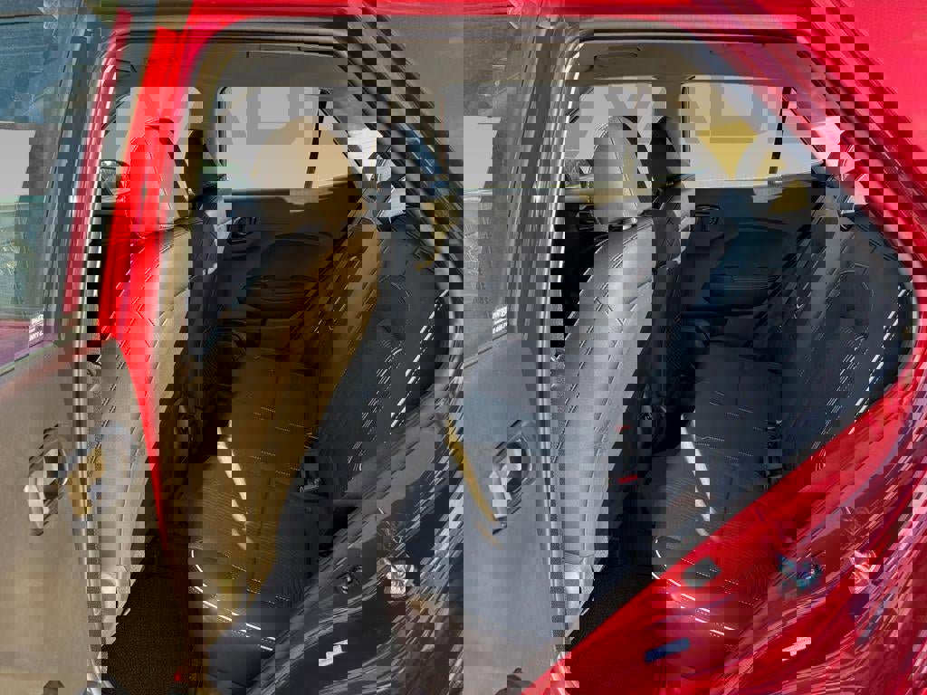 New 2025 Hyundai Venue Limited image 27