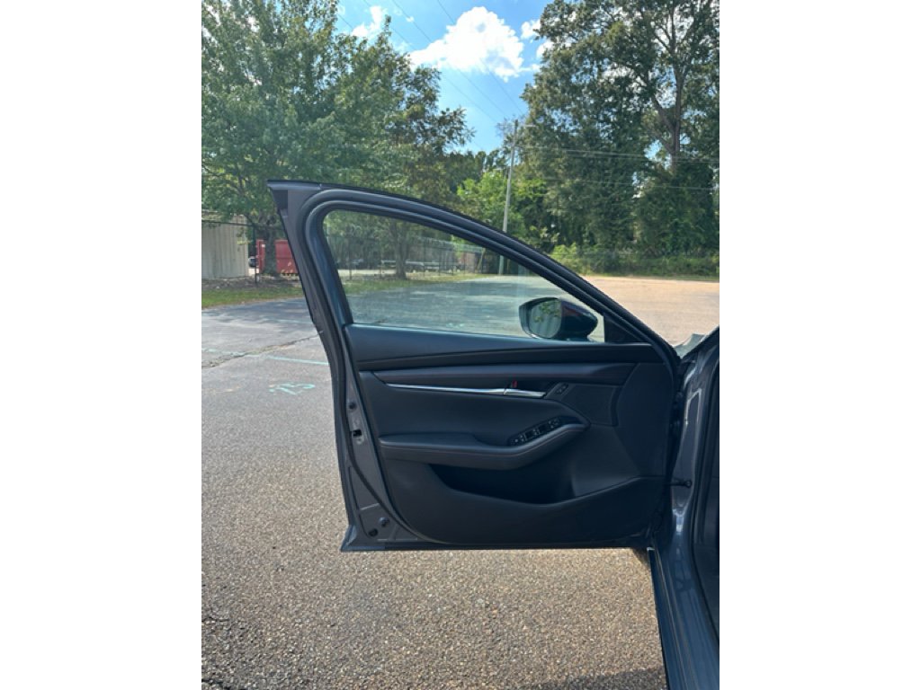 Used 2024 MAZDA MAZDA3 s image 6