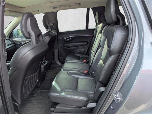 Used 2020 Volvo XC90 T6 Momentum w/ Protection Package image 12
