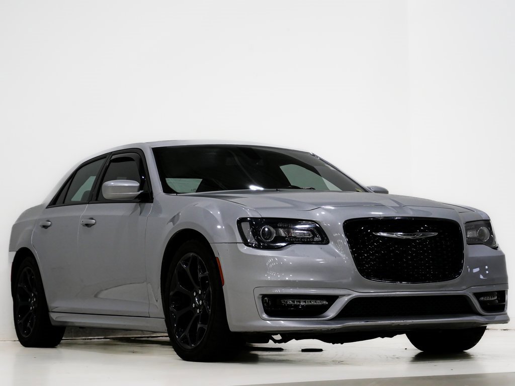 Used 2020 Chrysler 300 S video 1