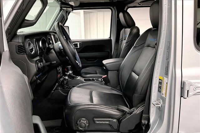 Used 2022 Jeep Wrangler Unlimited Rubicon 4xe w/ Cold Weather Group image 21