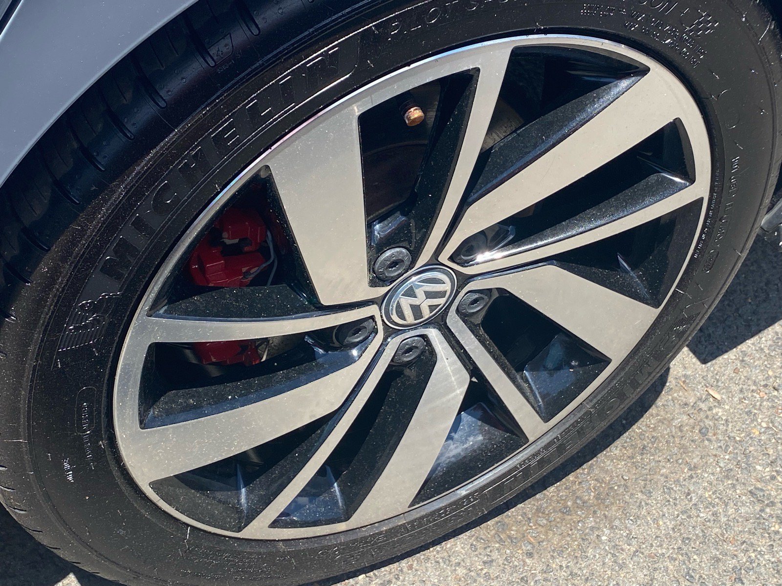 Used 2019 Volkswagen Jetta GLI FWD image 16