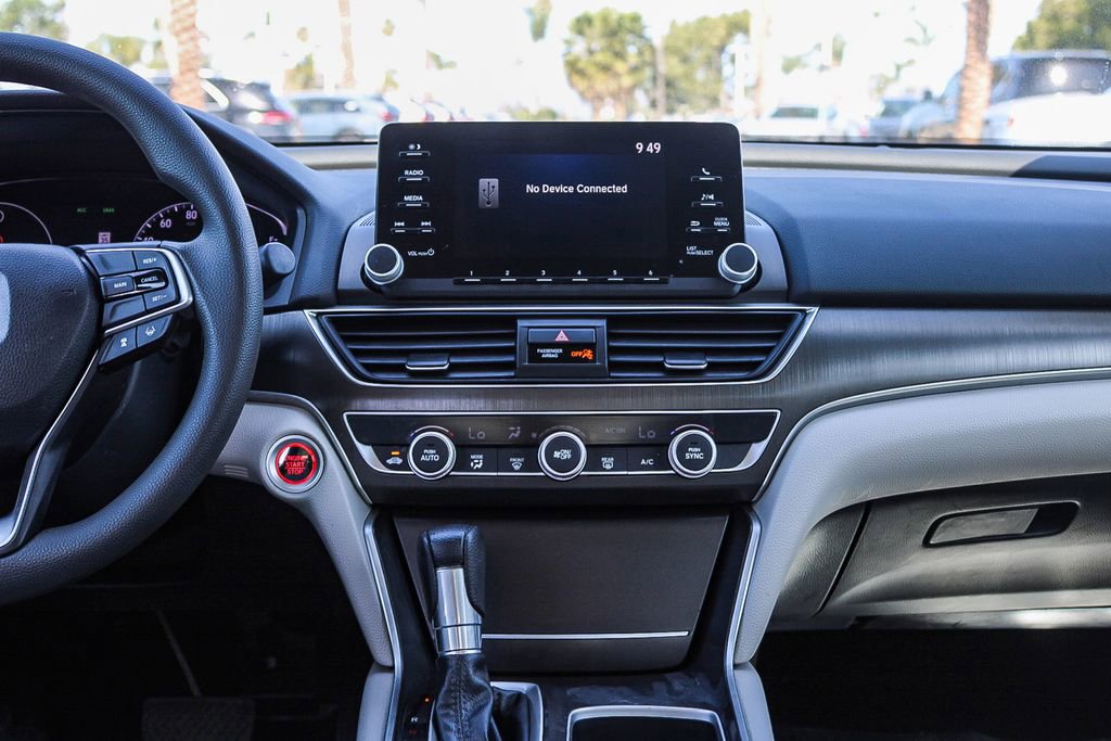 Used 2019 Honda Accord LX image 13