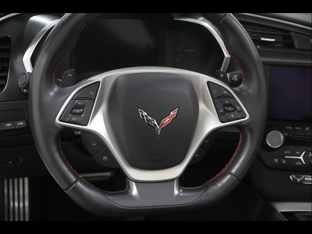 Used 2016 Chevrolet Corvette Stingray Convertible w/ 3LT Preferred Equipment Group RWD image 9