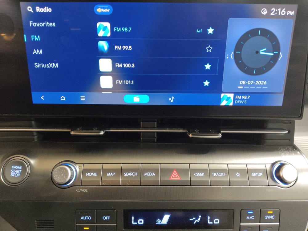 Used 2024 Hyundai Kona SEL FWD image 25