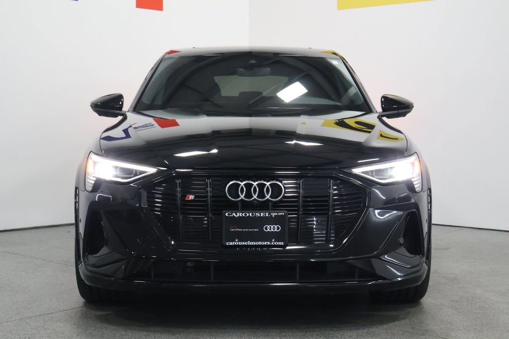 Used 2023 Audi e-tron S Premium Plus w/ Black Optic Package AWD/4WD image 7