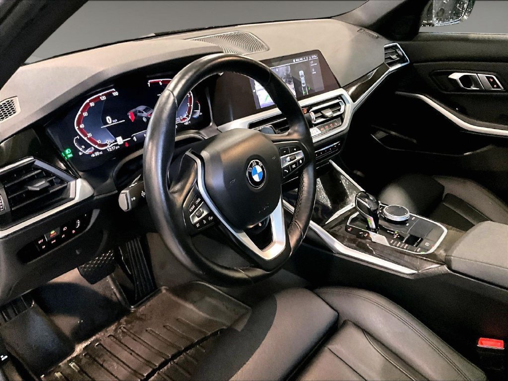 Used 2019 BMW 330i xDrive Sedan w/ Convenience Package AWD/4WD image 8