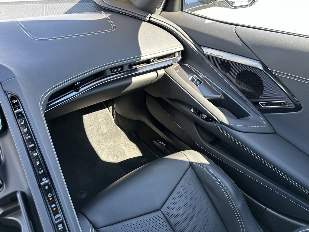 Used 2025 Chevrolet Corvette Z06 w/ Stealth Interior Trim Package image 23