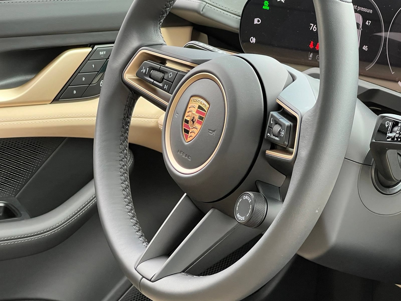 New 2026 Porsche Taycan AWD/4WD image 36