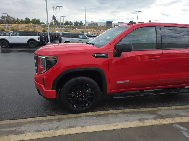Used 2024 GMC Sierra 1500 Elevation w/ LPO, Elevation Black Package AWD/4WD image 19