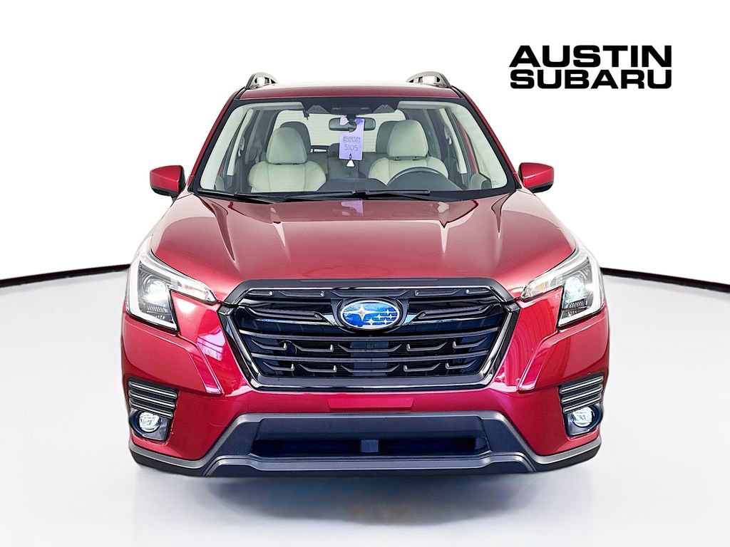 Used 2024 Subaru Forester Premium image 3