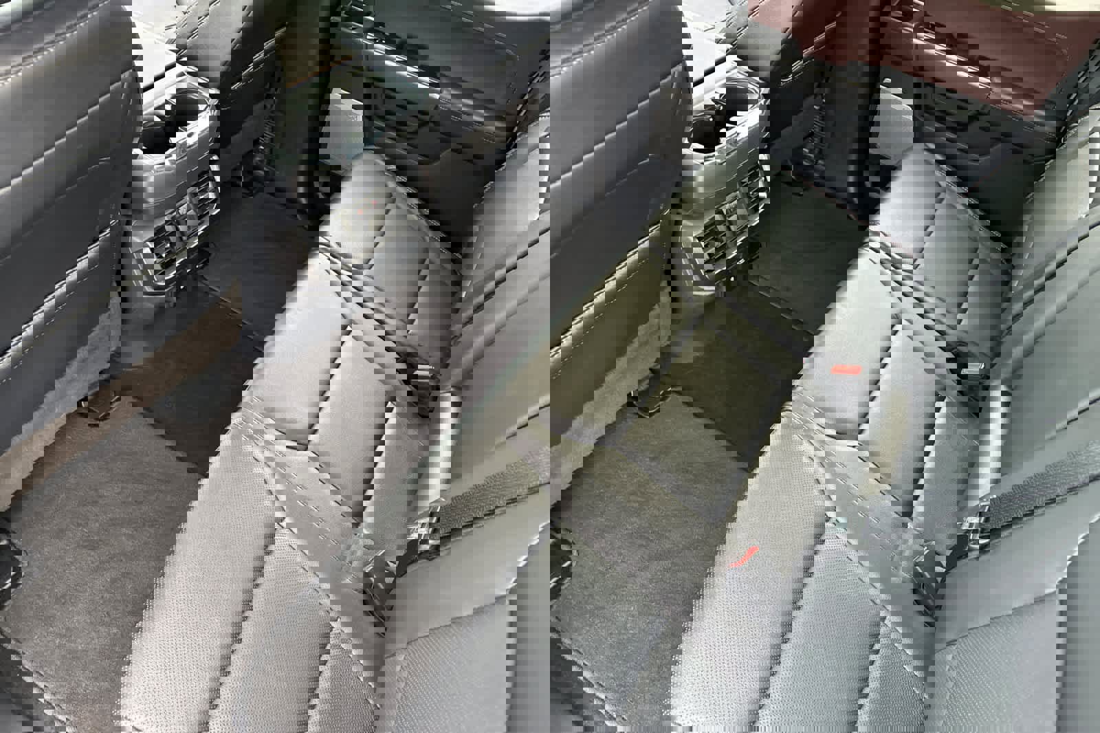 Certified 2023 Ford F150 Lariat w/ Equipment Group 502A High image 4