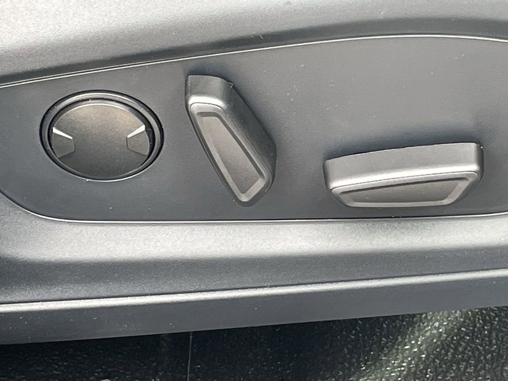 New 2025 Ford Explorer 4WD Police Interceptor image 12