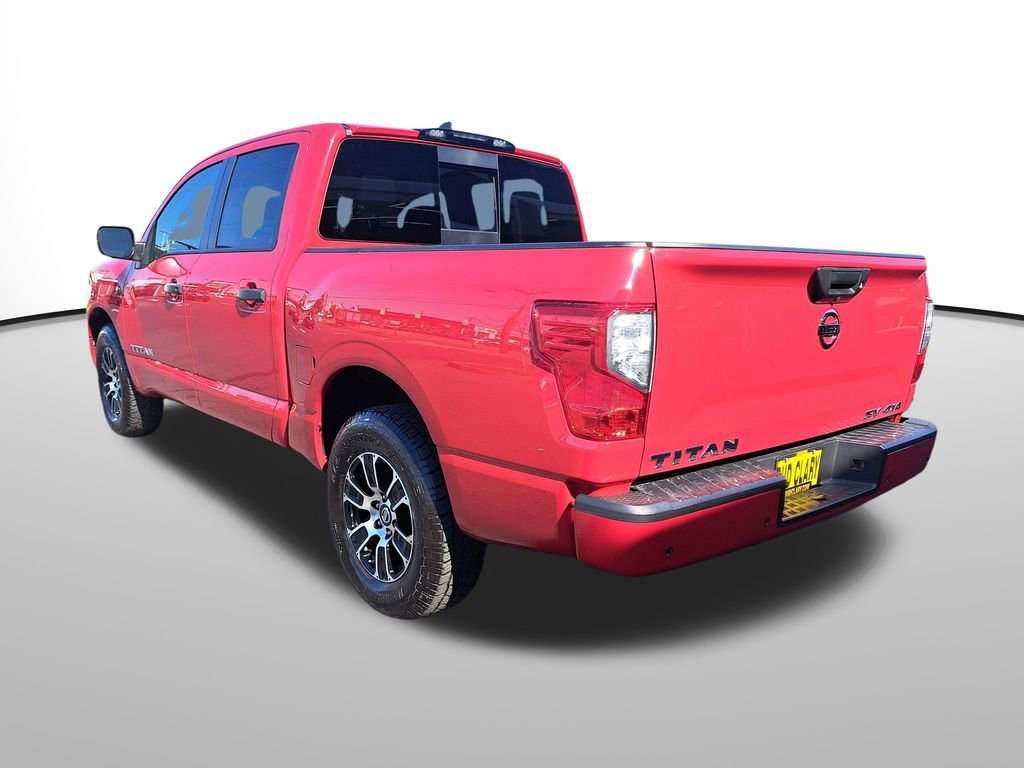 Used 2022 Nissan Titan SV image 8