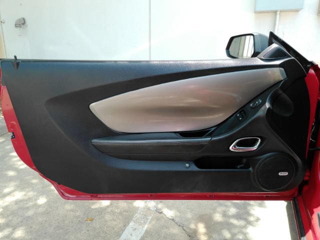 Used 2010 Chevrolet Camaro SS w/ RS Package RWD image 12