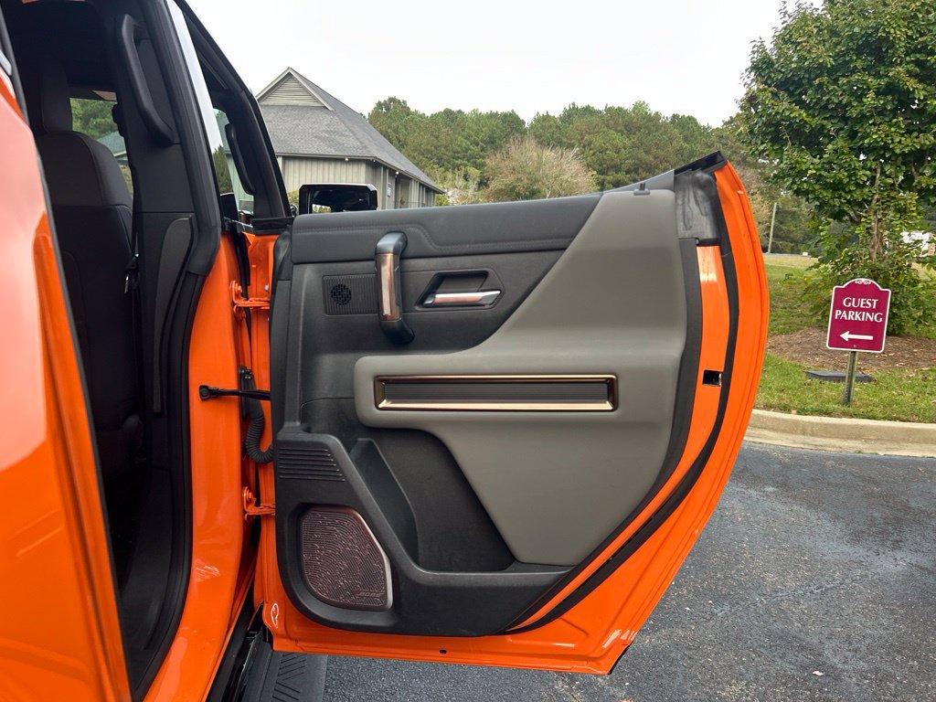 Used 2024 GMC Hummer EV 2X w/ LPO, Illumination Package AWD/4WD image 65