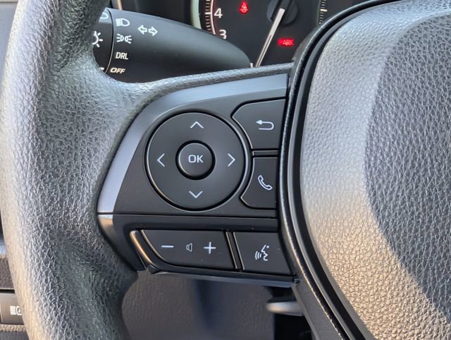 Used 2024 Toyota RAV4 LE image 21