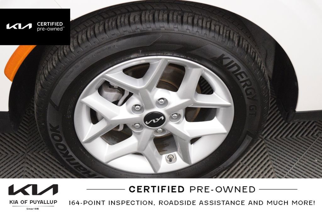 Certified 2025 Kia Soul LX FWD image 22