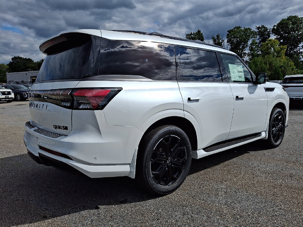 New 2027 INFINITI QX80 Sensory AWD/4WD image 4