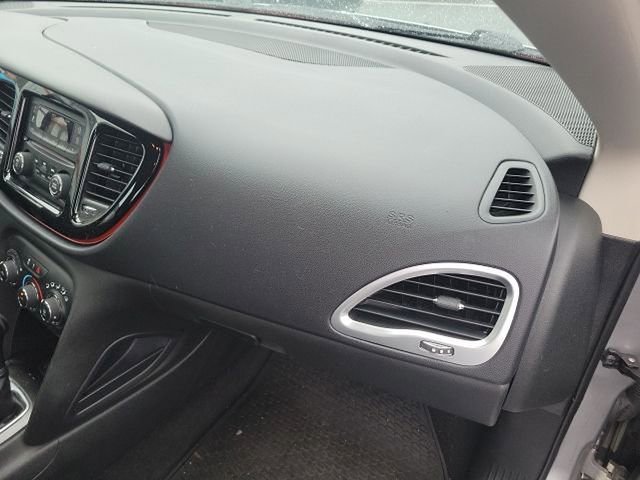 Used 2015 Dodge Dart SE w/ Convenience Group FWD image 9